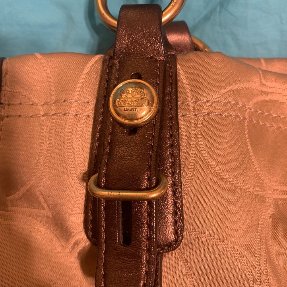 Coach handbag - Picture 15 of 15